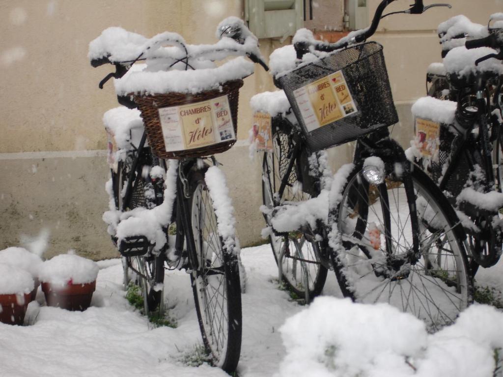 Aux 3 Lits Qui Chantent - Au Village Vence Exterior foto